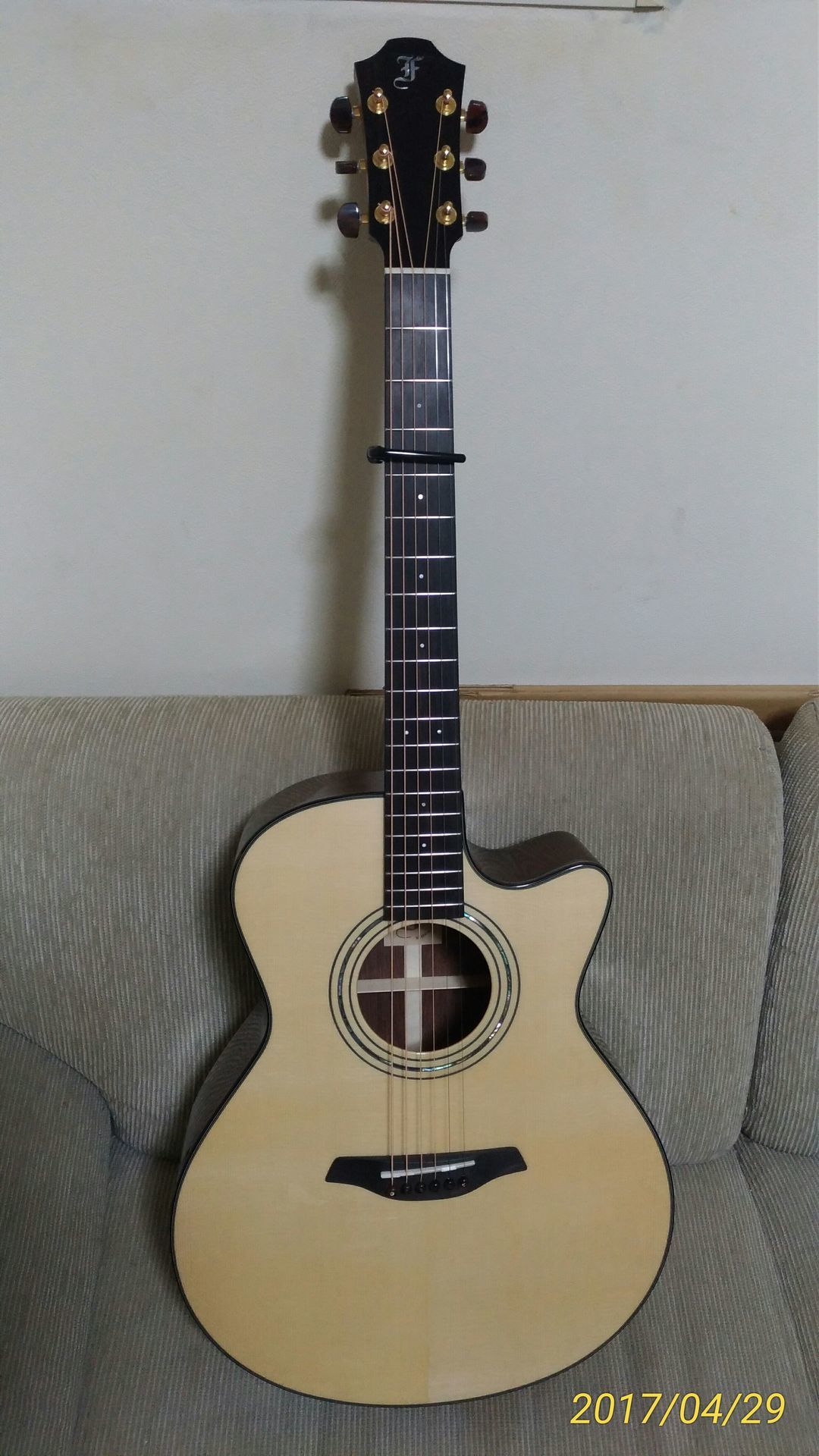 やっと到着！ FURCH G23-EGCT: guitar junkie たまに釣り in 北海道